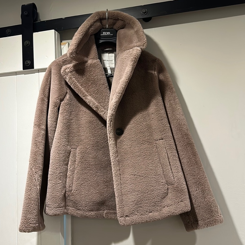 Avec Les Filles Notched Collar faux fur coat